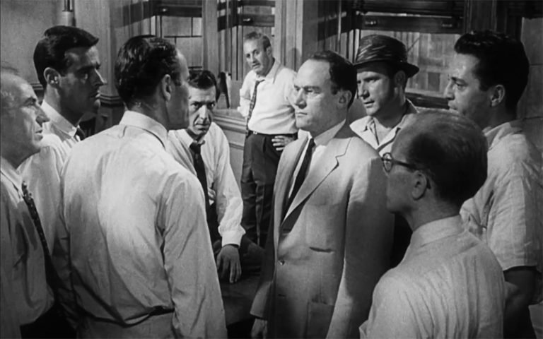 Tizenkét dühös ember