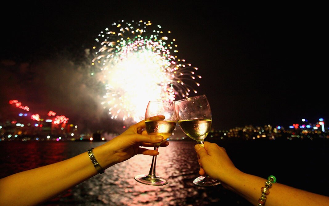 Sydney Celebrates New Year's Eve Szilveszter