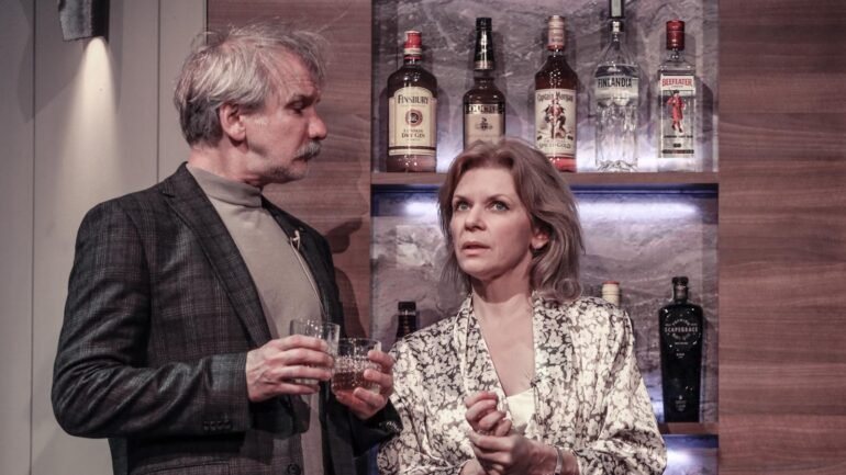 Network Schell Judit beugrik thumbnail