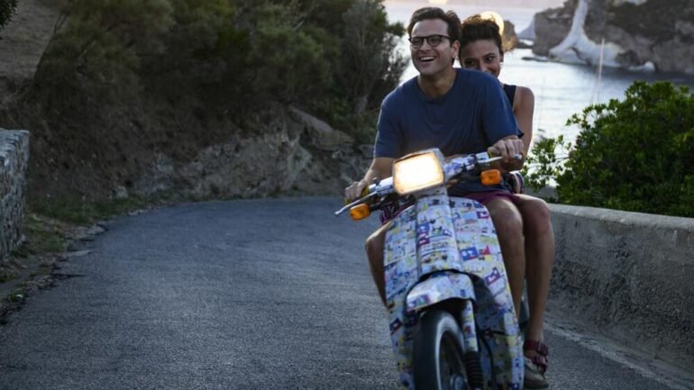 Szuperhősök kritika thumbnail