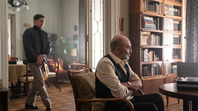 A játszma kritika thumbnail