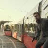 A szürke ember kritika thumbnail
