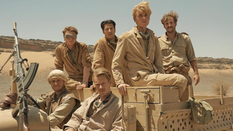 Engedetlen hősök kritika (SAS: Rogue Heroes, 2022 – HBO Max) Engedetlen hősök kritika thumbnail