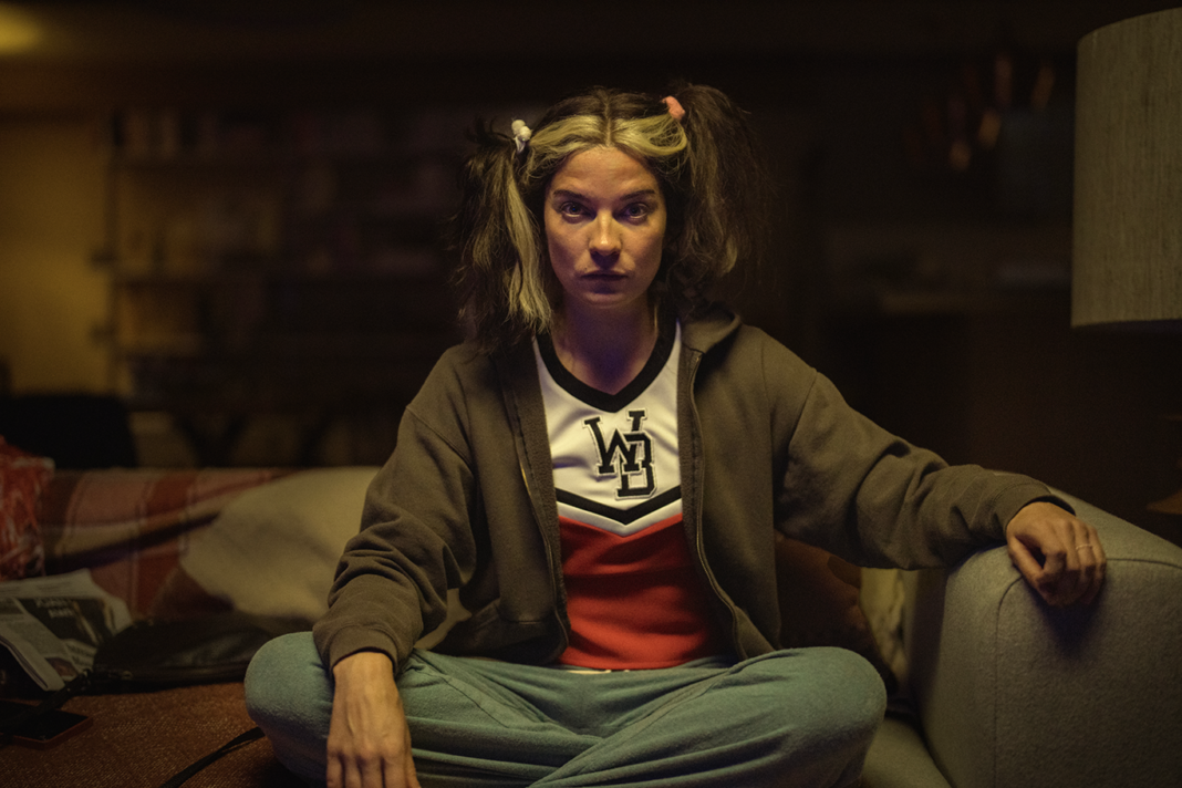 Black Mirror 6. évad kritika thumbnail (Joan Is Awful).jpg