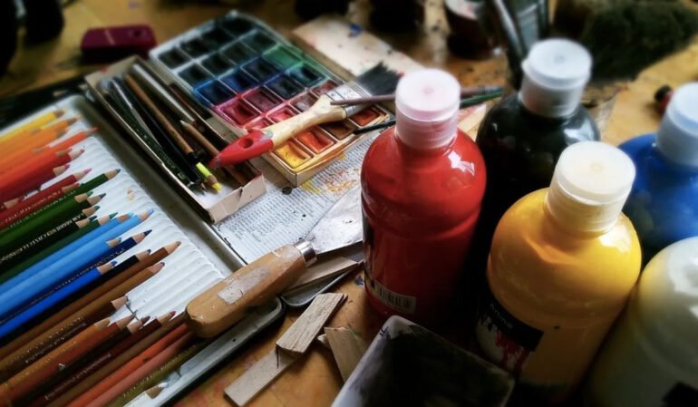 Képzőművészeti tehetségkutató pályázatot indít a MűvészTerem hír thumbnail